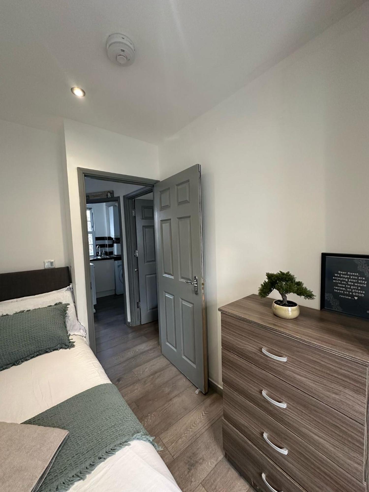 "Euston Comfort" 3 Bedroom Flat In Kings Cross, St Pancras!!!!118B London Ngoại thất bức ảnh
